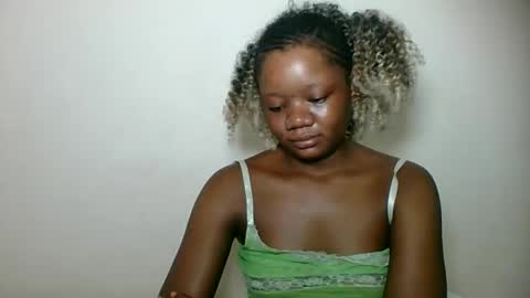 LOYCE online show from 06-08-26, 11:38