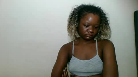 LOYCE online show from 06-10-26, 02:01