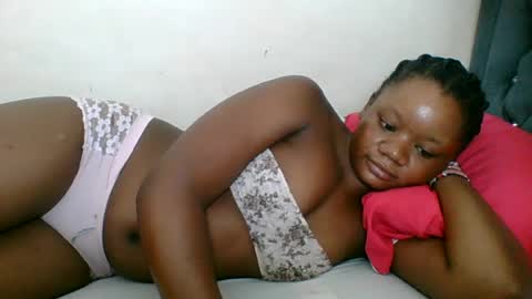 LOYCE online show from 06-22-26, 02:14