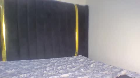 hotleen997564 online show from 03-21-26, 08:41