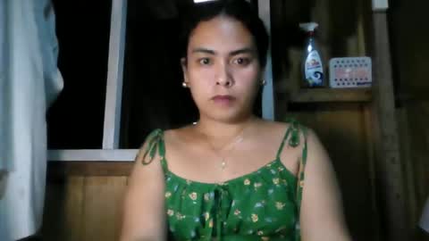 Snapshot of hotlegs_donna chatting on 03-13-26, 05:41 donna online show from 03-13-26, 05:41