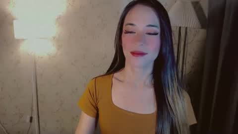 XANDRA online show from 10-29-25, 02:47