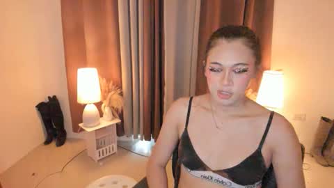 Snapshot of hotlestalinsandra chatting on 05-27-26, 02:08 hotlestalinsandra online show from 05-27-26, 02:08