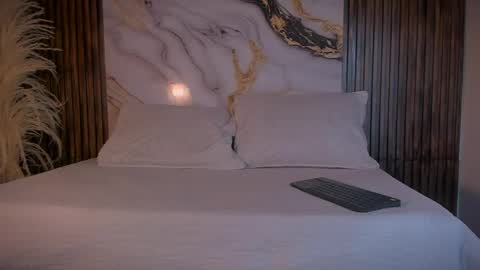 hotlovestory online show from 04-20-26, 11:13