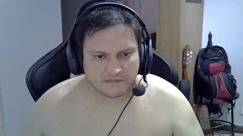 Snapshot of hotmaleintelligent chatting on 09-20-25, 03:02 GorgeousBrunet online show from 09-20-25, 03:02