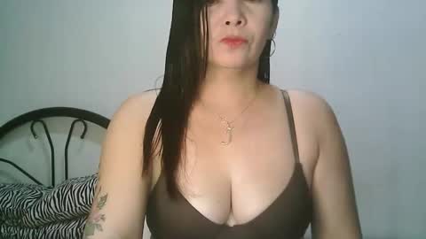 Snapshot of hotmamajen4u chatting on 01-13-26, 08:41 hotmamajen4u online show from 01-13-26, 08:41