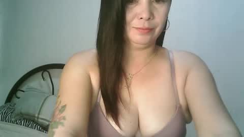 Snapshot of hotmamajen4u chatting on 03-02-26, 01:41 hotmamajen4u online show from 03-02-26, 01:41