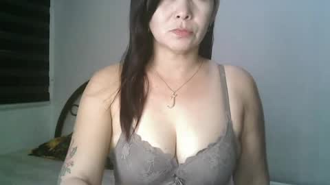 hotmamajen4u online show from 07-22-26, 12:13