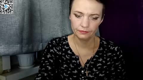 hotmamaqueen234 online show from 05-14-26, 09:10
