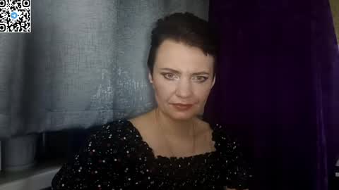 hotmamaqueen234 online show from 05-16-26, 07:45