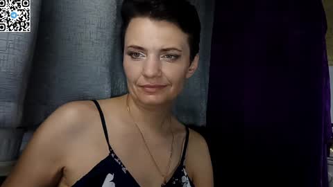 hotmamaqueen234 online show from 05-22-26, 09:42