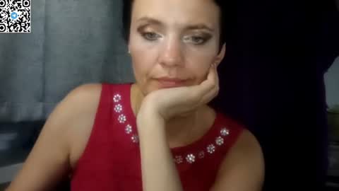 hotmamaqueen234 online show from 06-11-26, 11:03