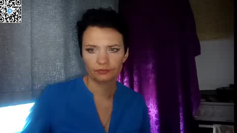hotmamaqueen234 online show from 06-16-26, 12:08
