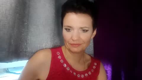 hotmamaqueen234 online show from 07-24-26, 07:17