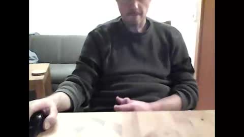 Snapshot of hotman111973 chatting on 01-12-26, 07:41 hotman111973 online show from 01-12-26, 07:41