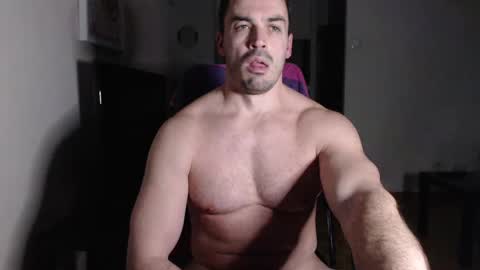 Snapshot of hotmanhotman93 chatting on 12-02-24, 05:15 Rick online show from 12-02-24, 05:15
