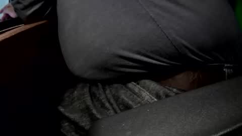 Snapshot of hotmassage50 chatting on 02-19-26, 11:39 hotmassage50 online show from 02-19-26, 11:39