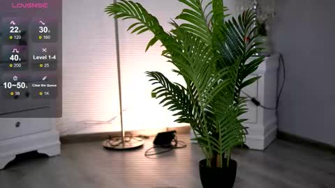 Snapshot of hotmollyx chatting on 01-11-26, 05:56 Molly online show from 01-11-26, 05:56