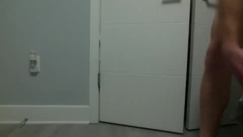 Snapshot of hotmuscle89 chatting on 01-18-25, 01:19 hotmuscle89 online show from 01-18-25, 01:19