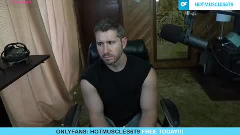 hotmuscles6t9 online show from 06-17-26, 07:15