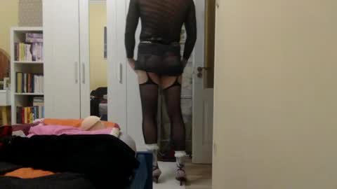 hotnylonboy online show from 06-10-26, 09:14