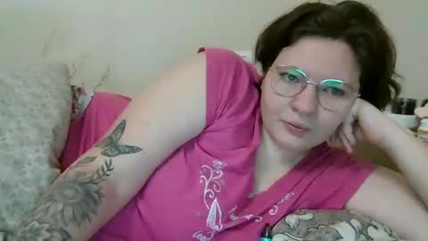Snapshot of hotpanthers chatting on 01-27-25, 03:18 hotpanthers online show from 01-27-25, 03:18