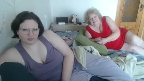 Snapshot of hotpanthers chatting on 02-19-25, 11:49 hotpanthers online show from 02-19-25, 11:49