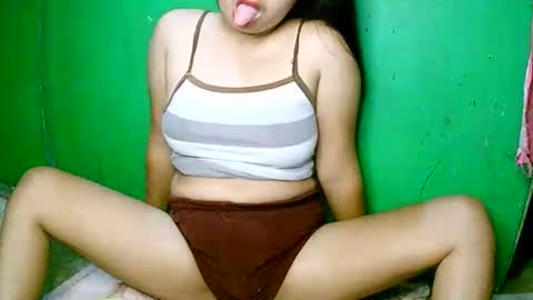 hotpussy_lipsxx69 online show from 03-18-26, 06:22