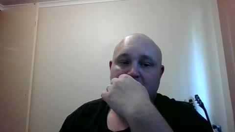 hotrodder323 online show from 03-04-25, 08:02