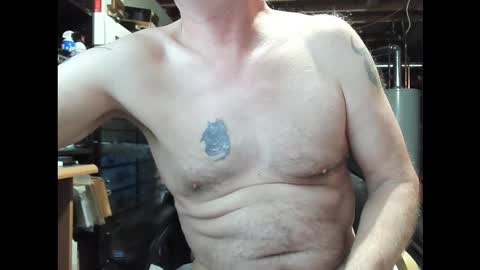 Snapshot of hotrodin50 chatting on 11-17-25, 03:51 Hotrodin50 online show from 11-17-25, 03:51