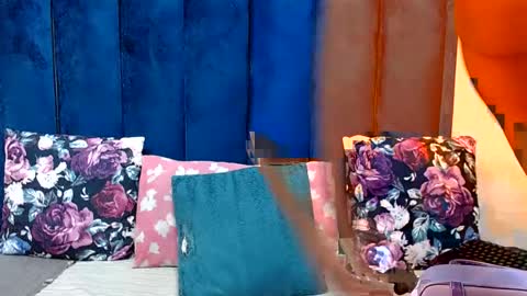 hotsmalltitsx online show from 07-12-26, 06:10