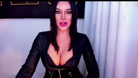 Snapshot of hotstellacumxxx chatting on 06-10-26, 07:02 STELLA online show from 06-10-26, 07:02