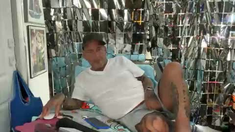 hotstuff775616 online show from 04-04-26, 01:48