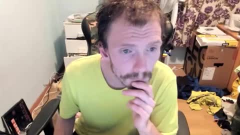 hot online show from 12-01-25, 06:35