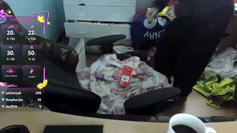 hot online show from 01-11-26, 10:53