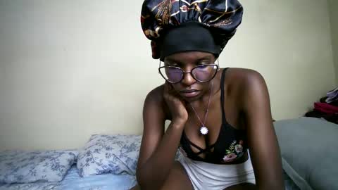 hott_asss online show from 05-25-26, 06:36