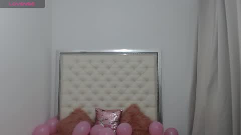 Snapshot of hott_eryka chatting on 02-16-25, 12:10 Eryka online show from 02-16-25, 12:10