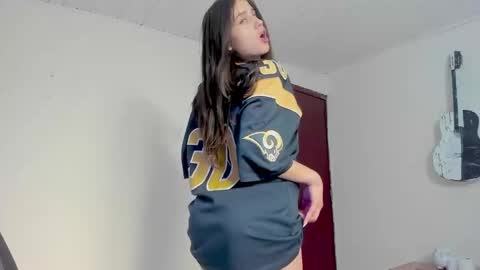 Hott Hanna online show from 01-26-25, 06:28