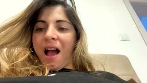 hottalicia2 online show from 03-26-26, 07:41