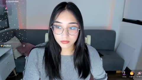 Snapshot of hottbee1 chatting on 11-06-25, 09:59 AMY online show from 11-06-25, 09:59