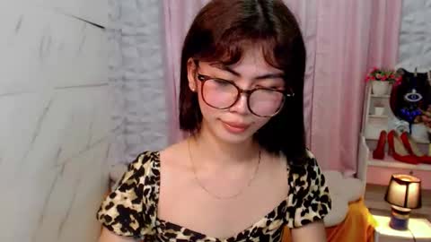 hottestdella69 online show from 12-02-25, 03:29