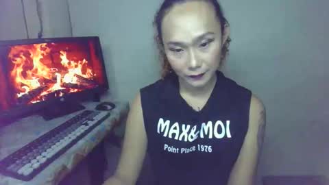 kera online show from 10-16-25, 01:17