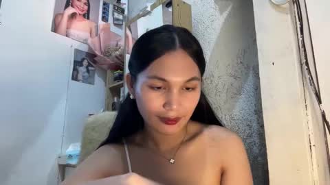 Snapshot of hottie_amari chatting on 04-08-26, 07:30 Amari online show from 04-08-26, 07:30