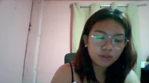 Snapshot of hottie_aniya05 chatting on 12-06-24, 10:27 hottie_aniya05 online show from 12-06-24, 10:27