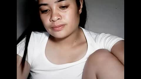 Snapshot of hottie_asianbabe chatting on 05-02-26, 02:27 Leen online show from 05-02-26, 02:27