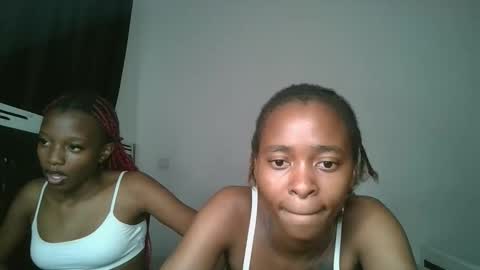 hottie_mistie online show from 04-14-26, 11:00