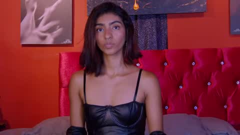 Veronica independent model online show from 04-17-26, 08:01