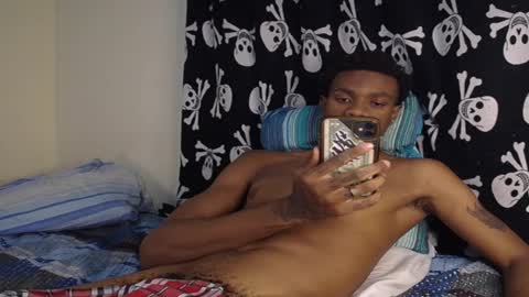 independent Model online show from 02-11-25, 11:43