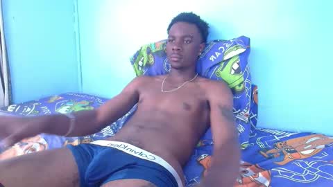 independent Model online show from 12-01-25, 08:25