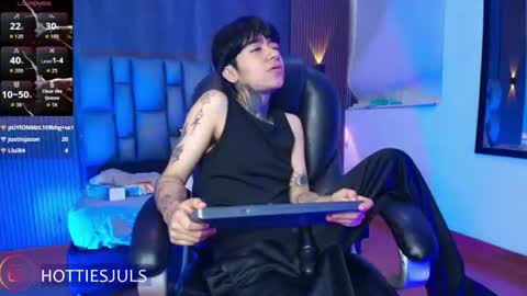 Juls online show from 07-28-26, 08:52